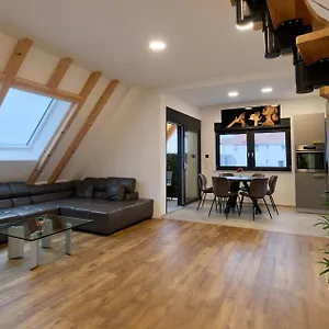 Brandneues Stadtglanz Apartment Stuttgart