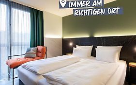 ACHAT Hotel Stuttgart Airport Messe Exterior photo