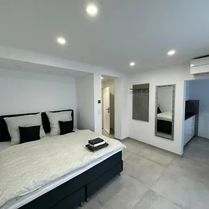 Apartment S-ap Daily Stuttgart