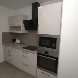Apartment Ab Untertuerkheim