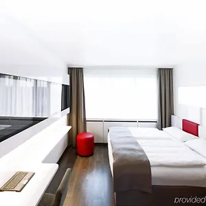 ホテル ドルメロ シュツットガルト