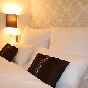 Apartment List Five - Your British *