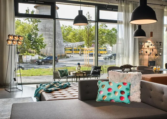 Hotel Moxy Stuttgart Feuerbach Foto