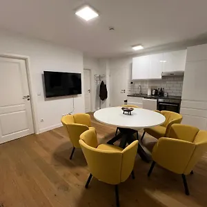 To&to 2 Bedroom Stuttgart