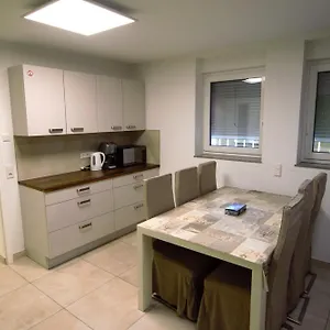 In Bad Cannstatt/naehe Stadtion Apartment