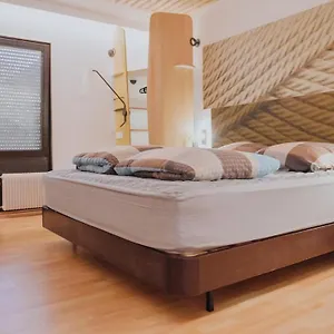 Gruppen-bungalow * Stuttgart